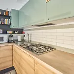 A Due Passi Dal Mare Apartment *