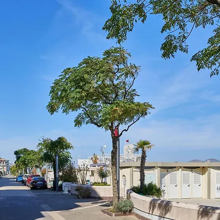 Apartment A Due Passi Dal Mare *