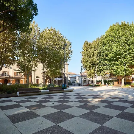 A Due Passi Dal Mare Apartment *