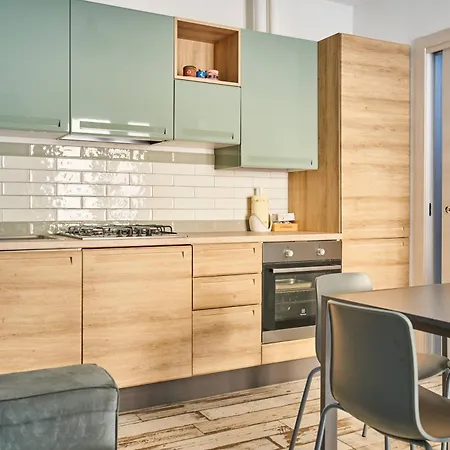 A Due Passi Dal Mare Apartment *
