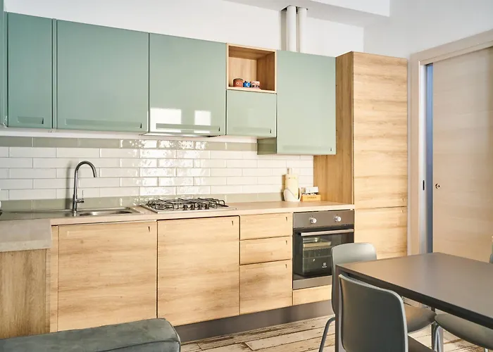 A Due Passi Dal Mare