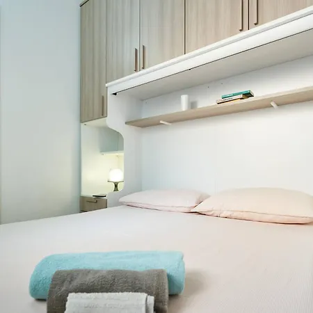 A Due Passi Dal Mare 贝拉里亚-伊贾马里纳