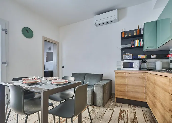 A Due Passi Dal Mare