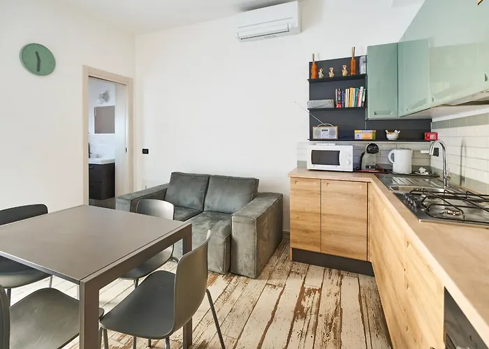 A Due Passi Dal Mare